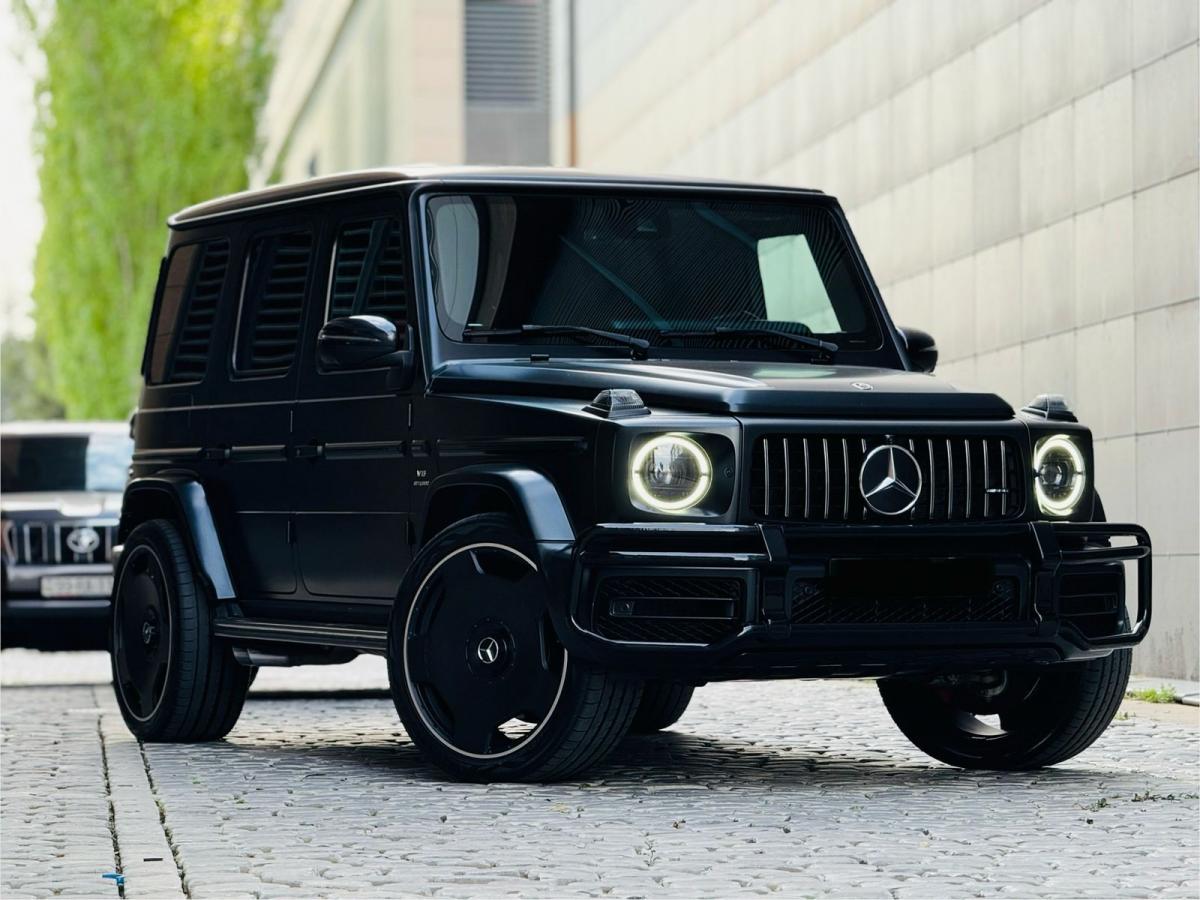 Mercedes-Benz G-Class (G63 AMG)