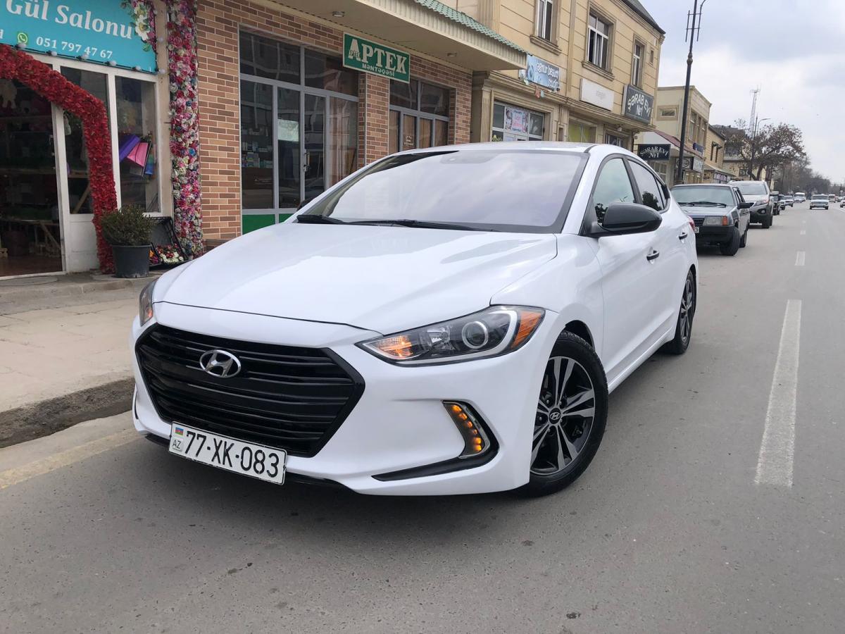 Hyundai Elantra