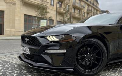 Ford Mustang İcarəsi Rent a Car Baku Qalereya