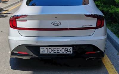 Hyundai Sonata İcarəsi Rent a Car Baku Qalereya