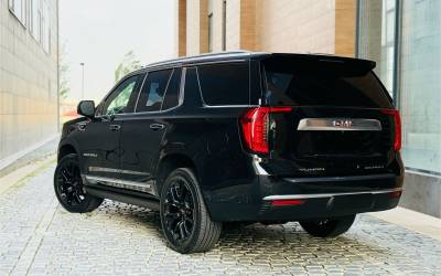 GMC Yukon denali İcarəsi Rent a Car Baku Qalereya