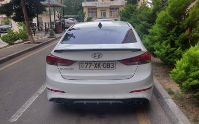Hyundai Elantra İcarəsi Rent a Car Baku Qalereya